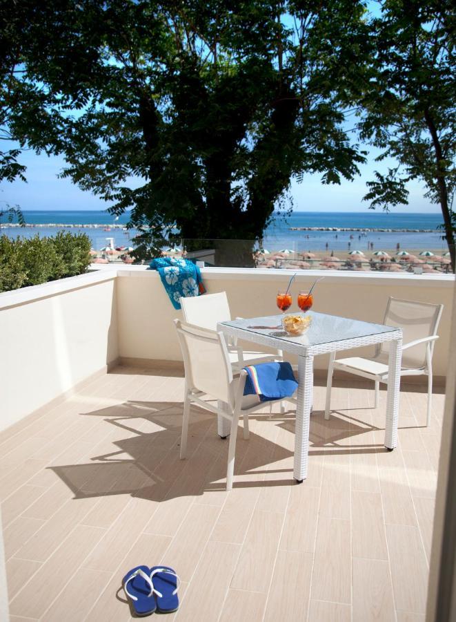 Marina Beach Aparthotel Rimini Luaran gambar