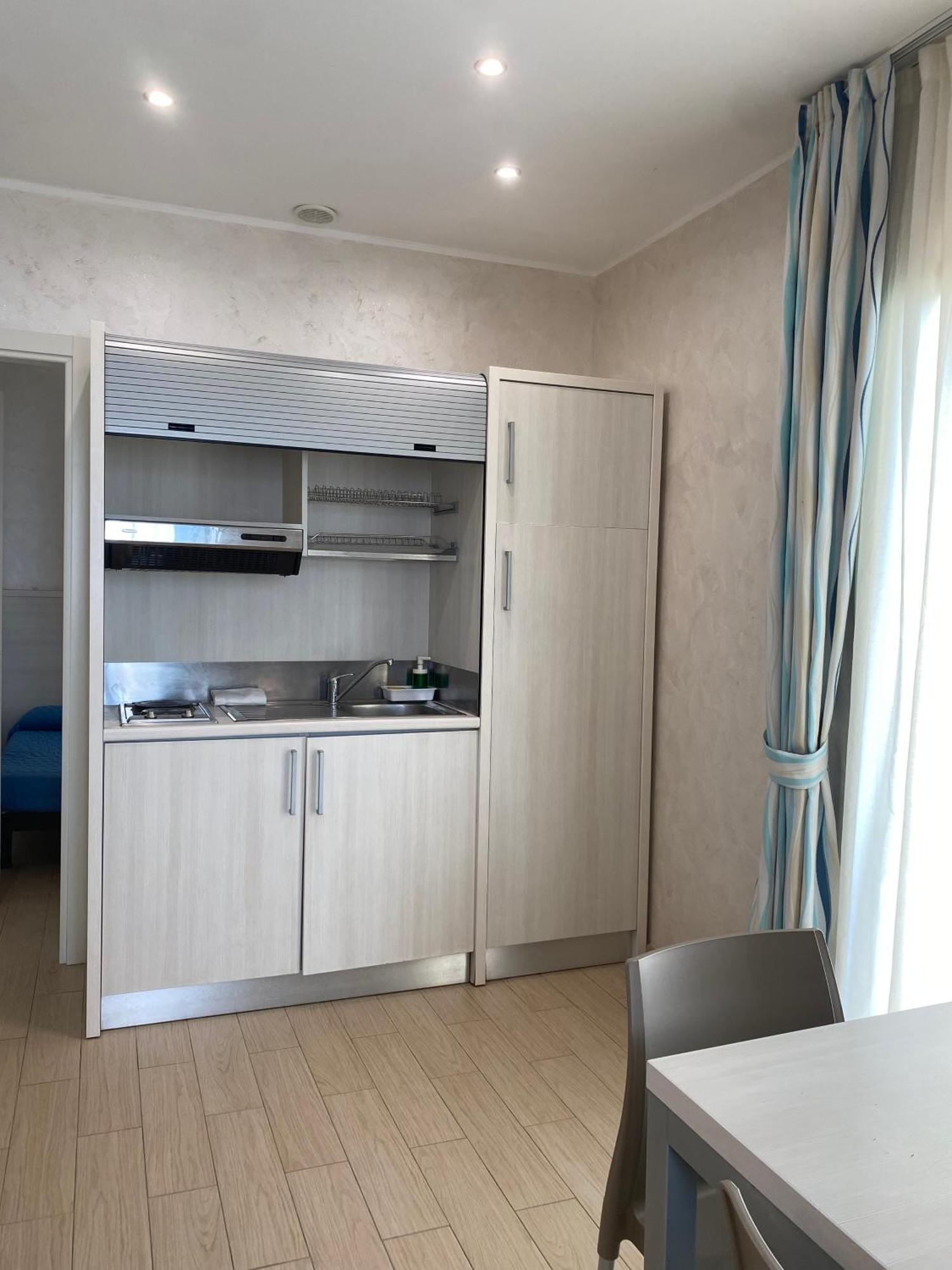 Marina Beach Aparthotel Rimini Luaran gambar